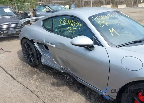 2020 Porsche 718 Cayman Gt4 z USA, uszkodzony, nr VIN WP0AC2A82LK289130